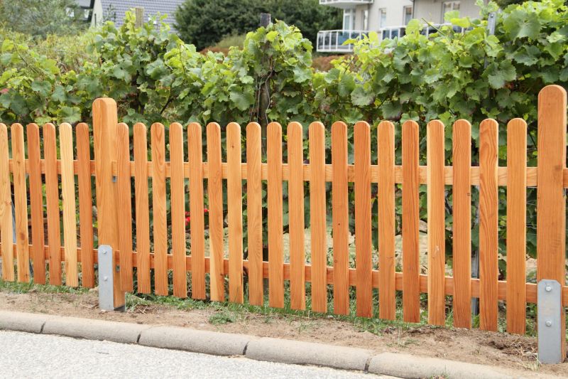 Fence detail